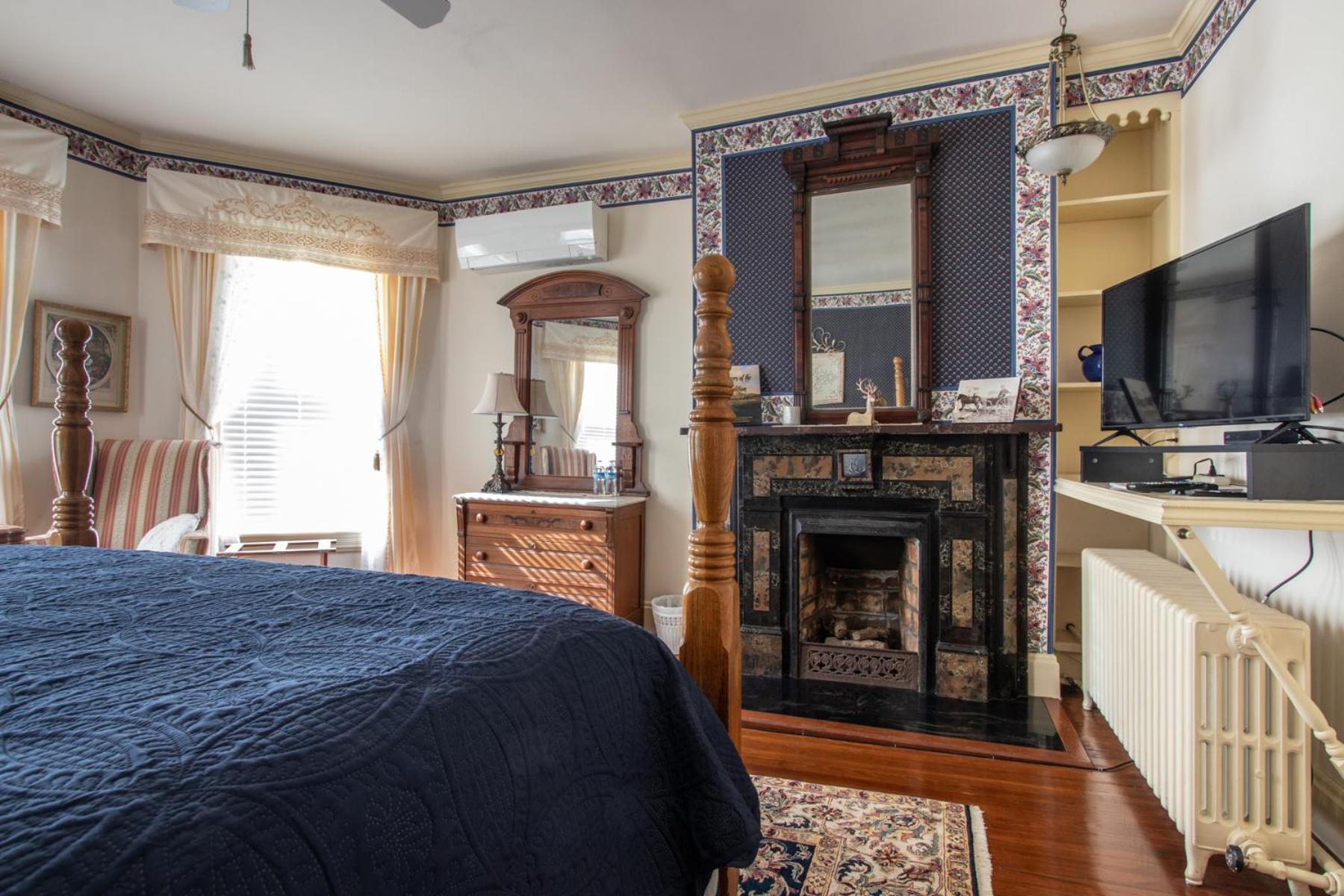 The Oaks Victorian Inn Christiansburg Exterior photo