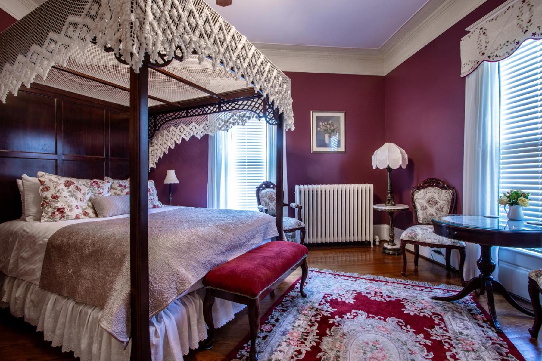 The Oaks Victorian Inn Christiansburg Exterior photo